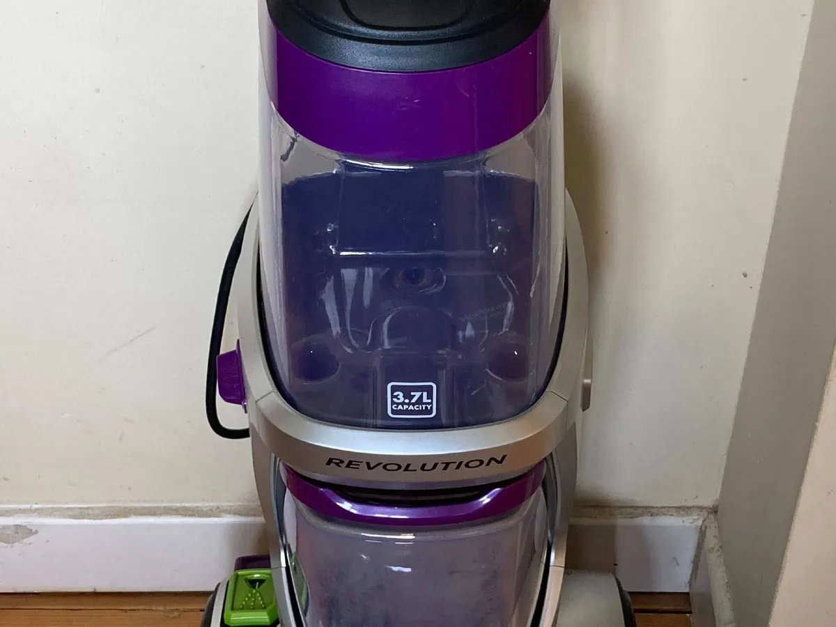 Bissell ProHeat 2X Revolution Pet Pro Cleaner - Image 4