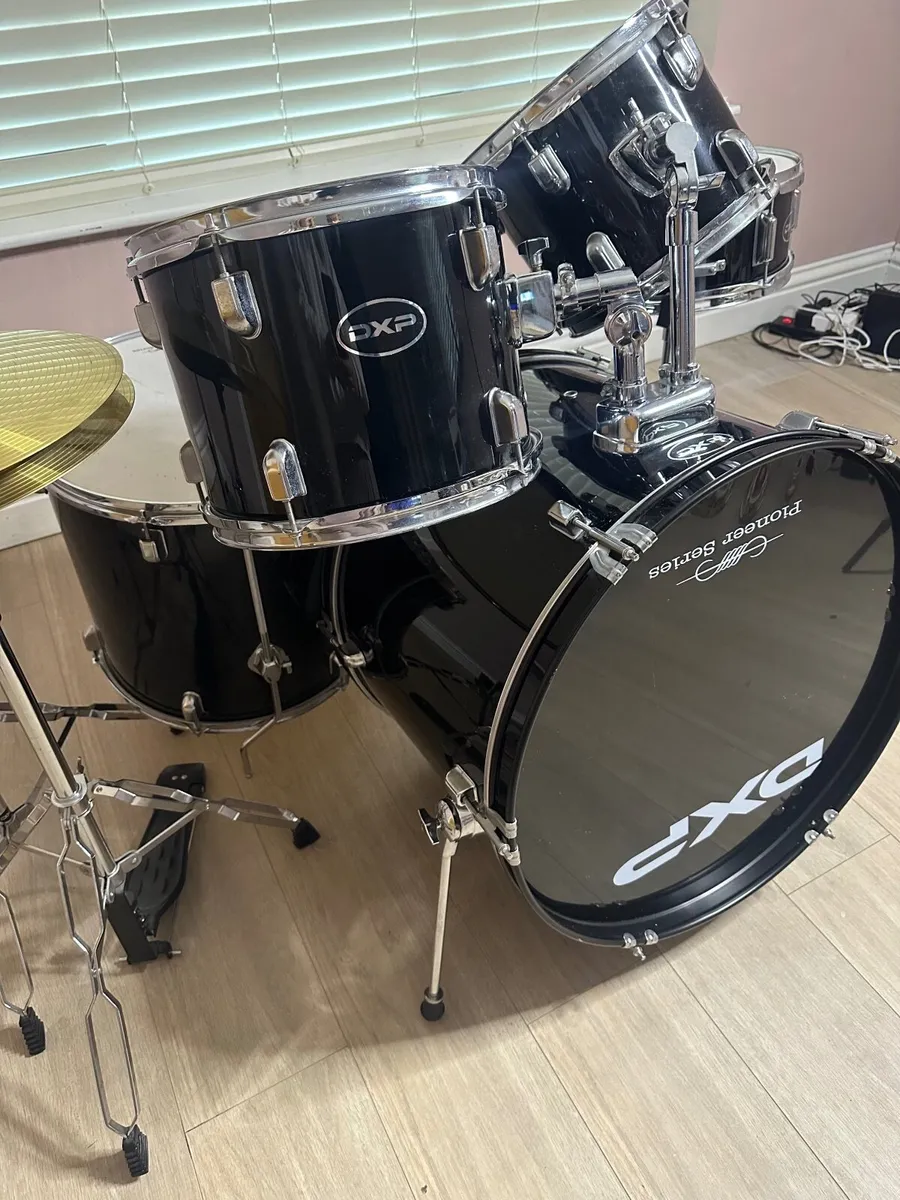 Drum Kit - Image 3