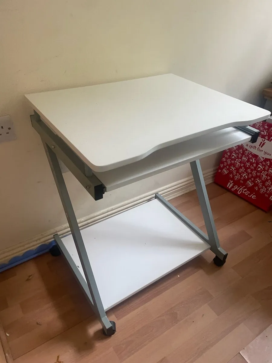 Desk and chair - Image 1