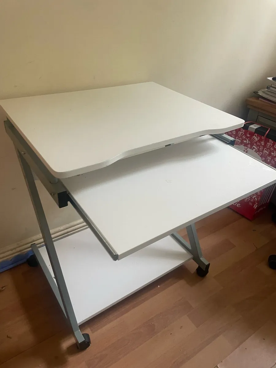 Desk and chair - Image 2