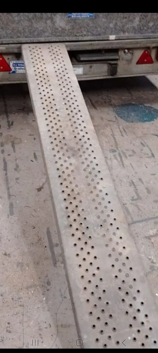 8ft  ifor Williams loading ramps