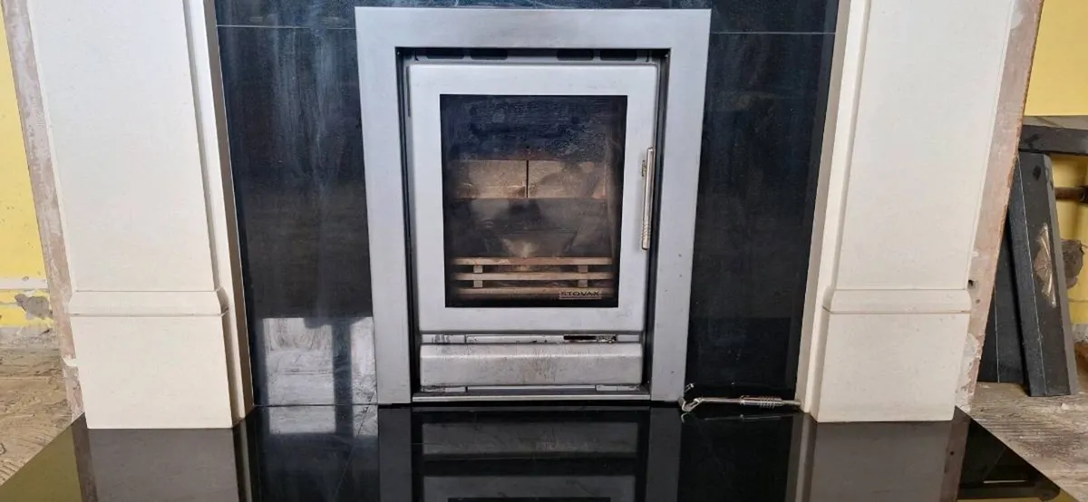 Fireplace and stove - Image 2