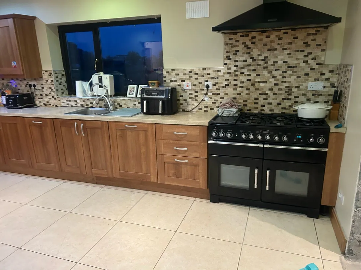 Kitchen - Image 2