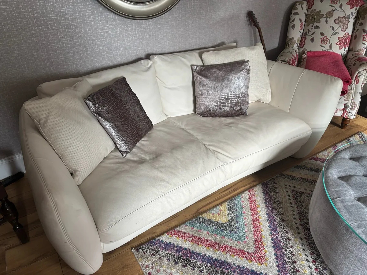 White Leather Couches need gone - Image 3