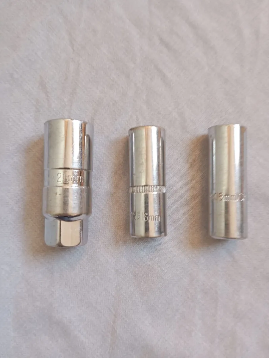 Sockets - Image 4