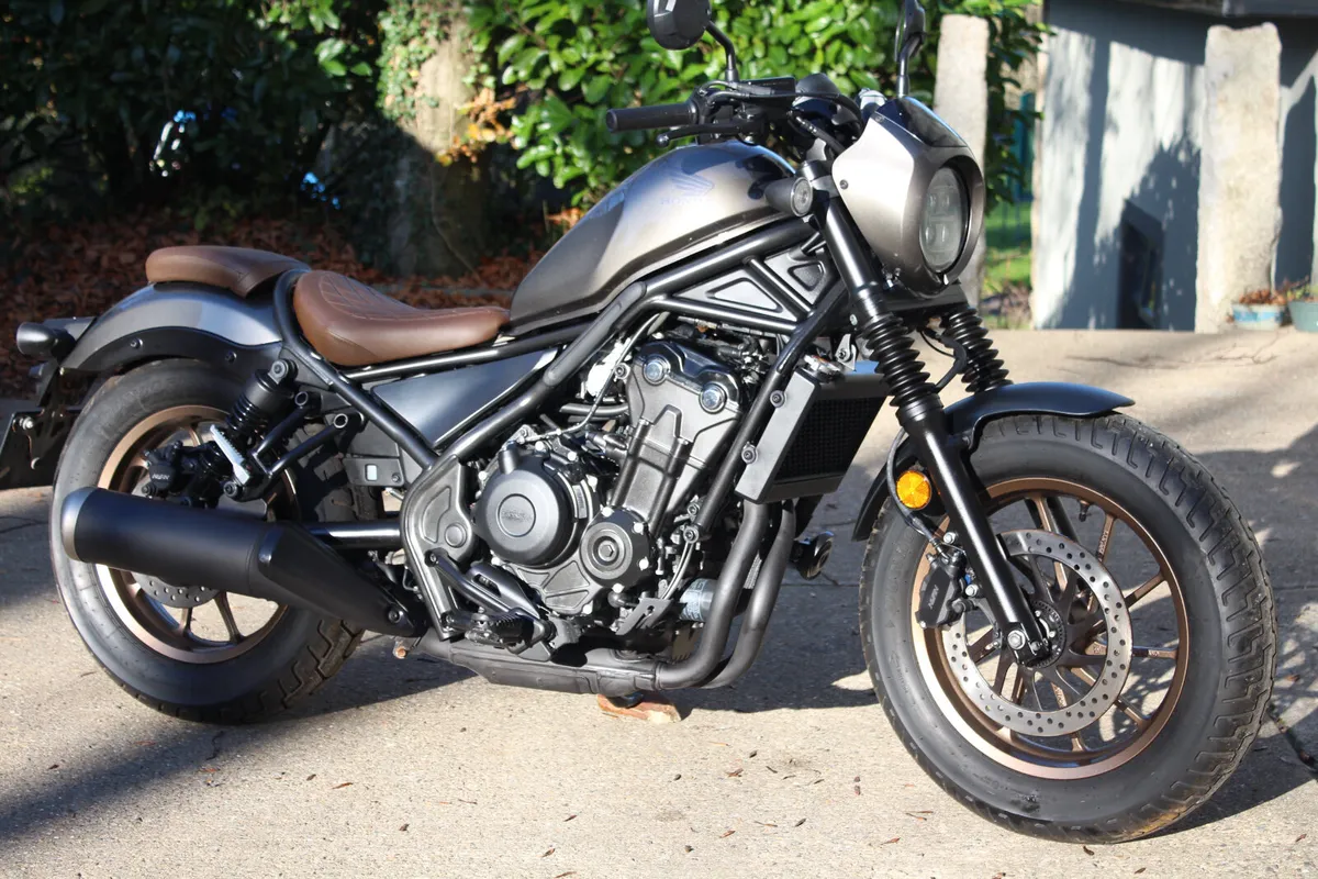 2023 Honda Rebel 500 with only 95km from new. - Image 1