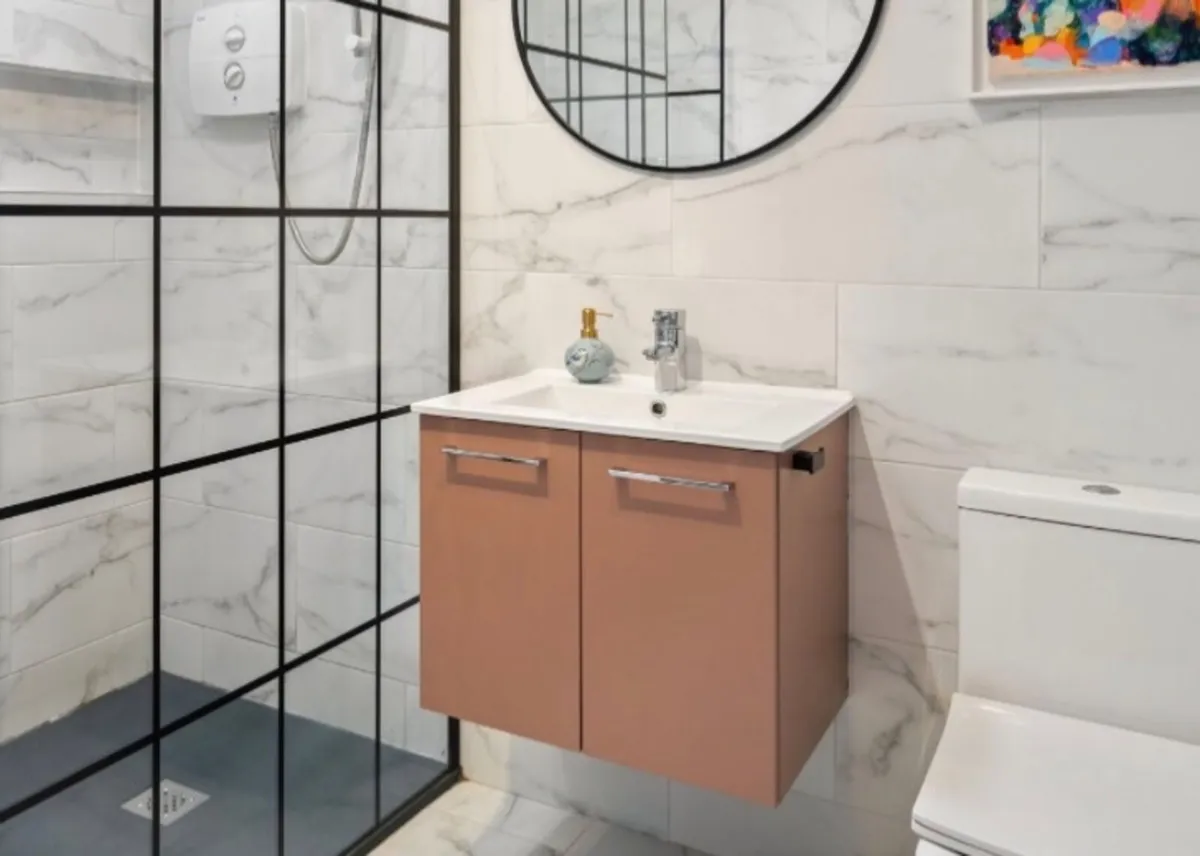 Vanity Unit - Image 1