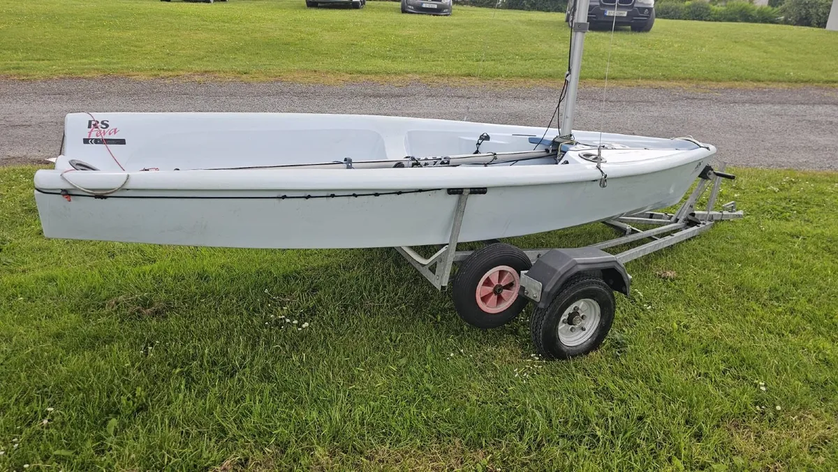 RS Feva Sailling boat - Image 4