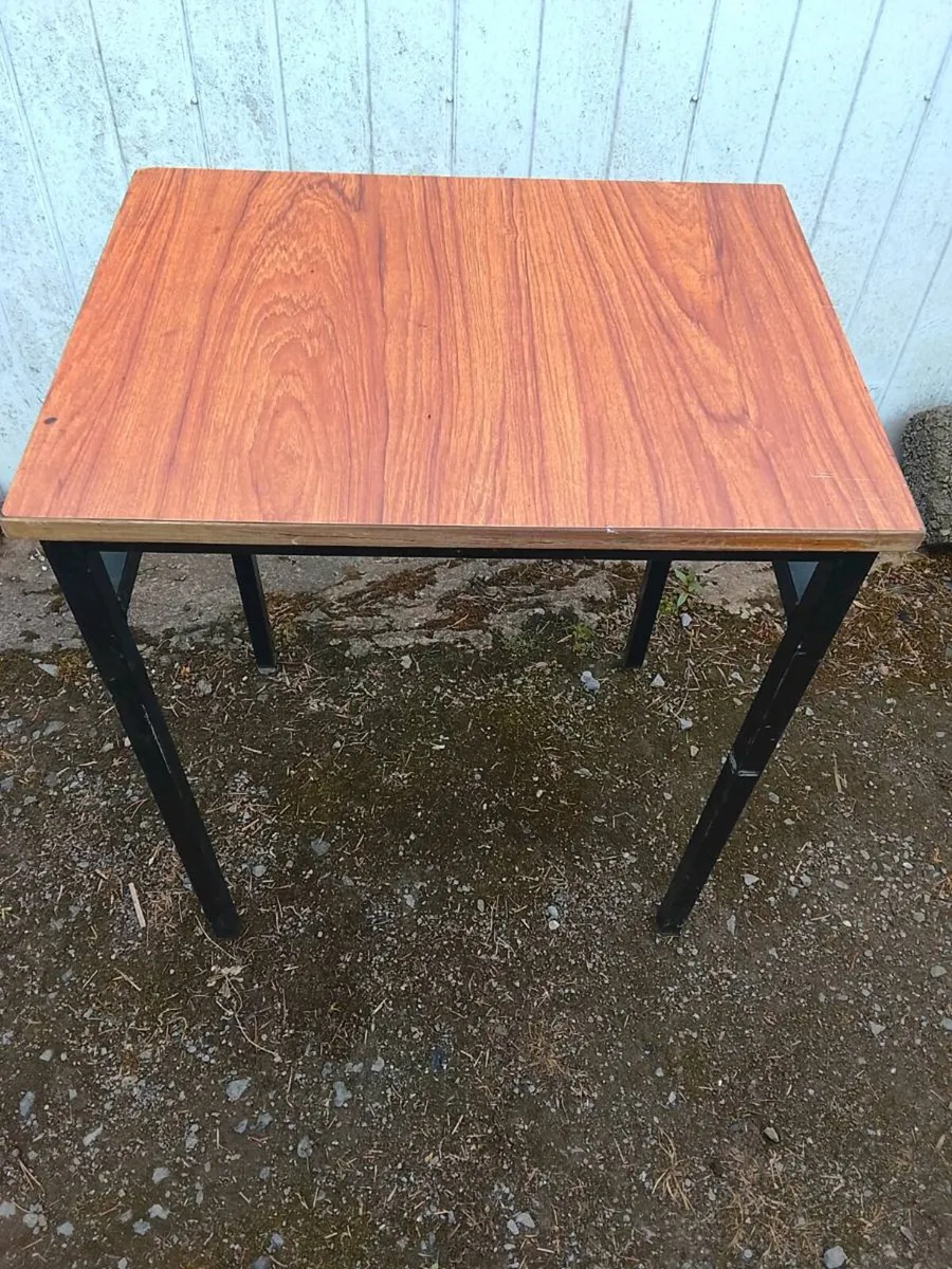 Desk / table - Image 1
