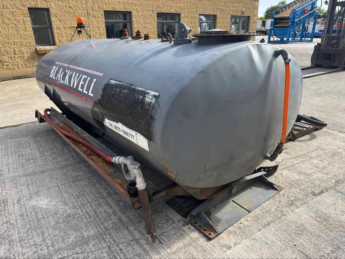Spartan 6000L / 1500 gal steel fuel tank - Image 3