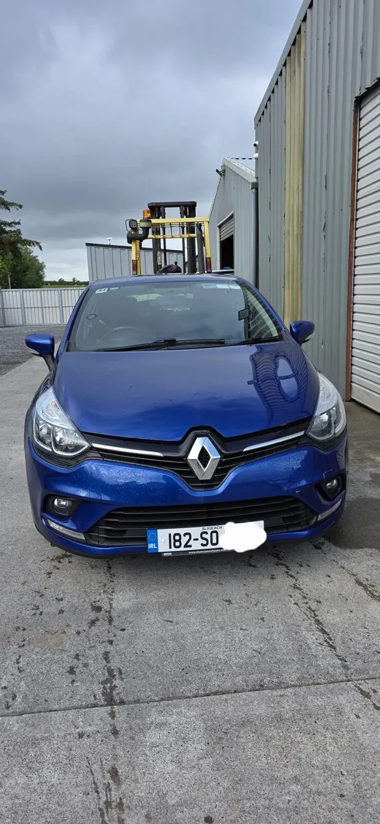 182 RENAULT CLIO - Image 2