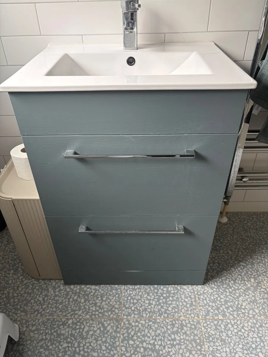 Vanity Unit - Image 1
