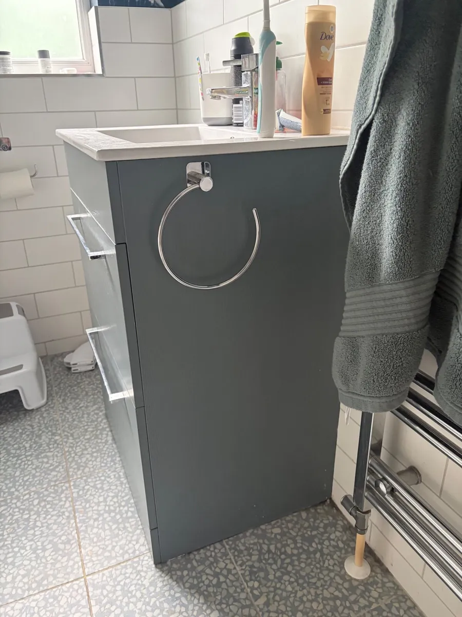 Vanity Unit - Image 3