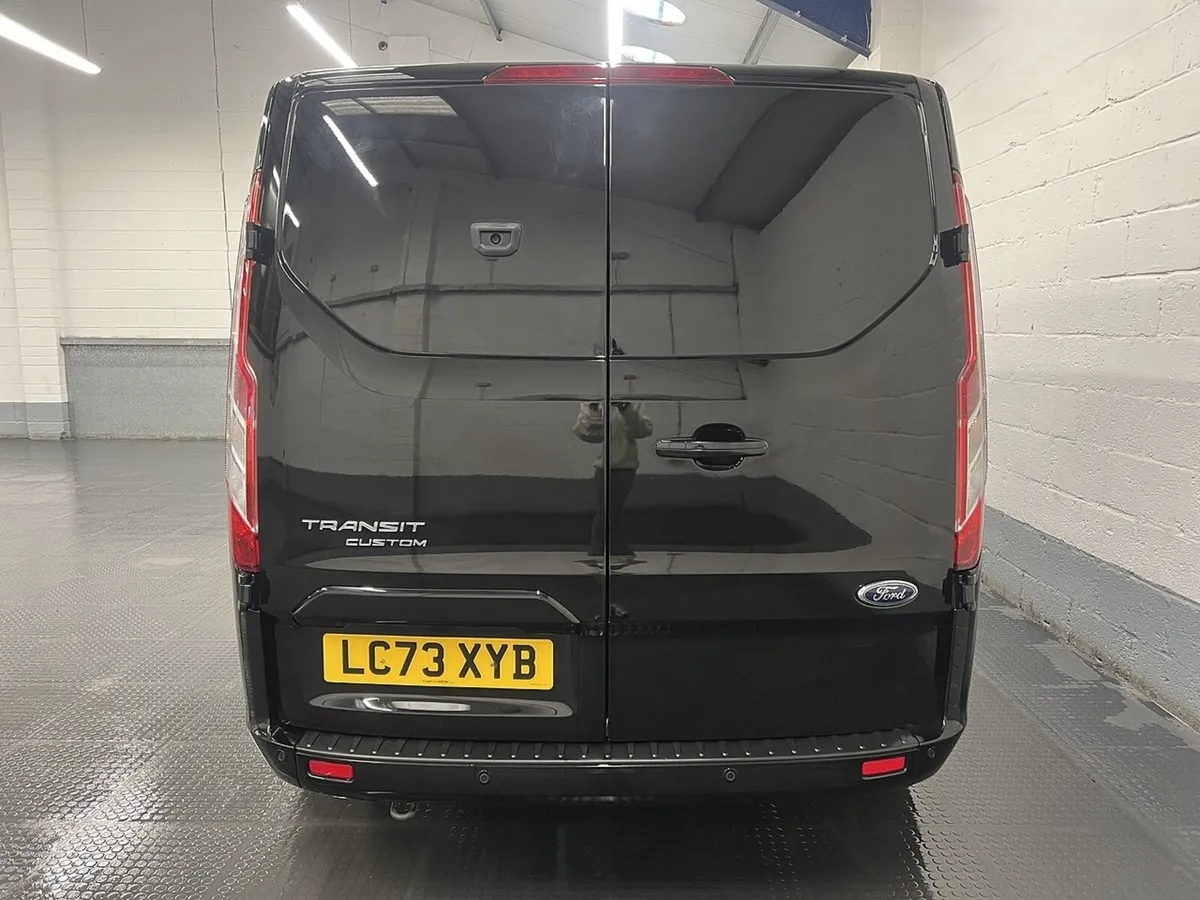2023 Ford Transit Custom Panel Van - Image 4