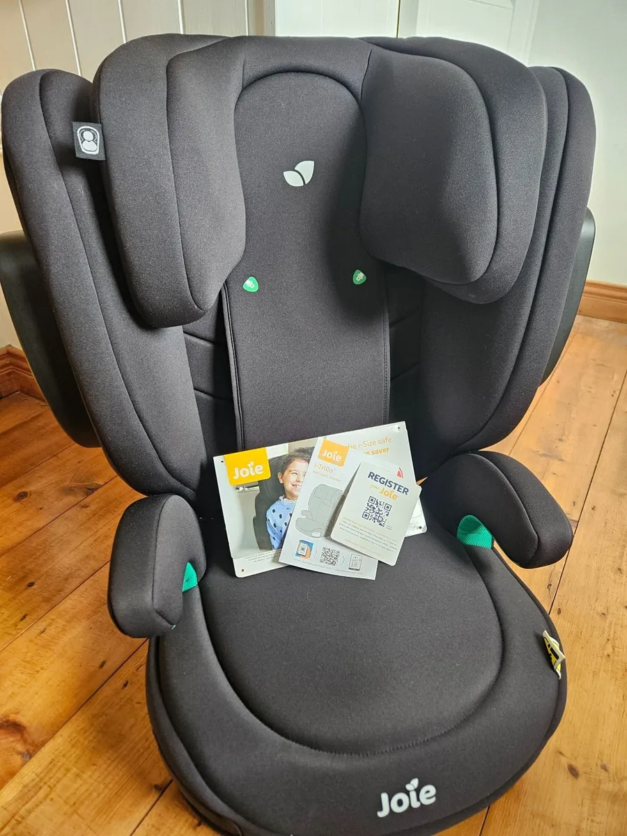 Joie i-trillo booster seat - Image 1