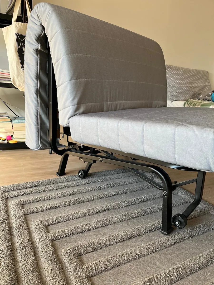 2 IKEA LYCKSELE chair beds (black), including matt - Image 1