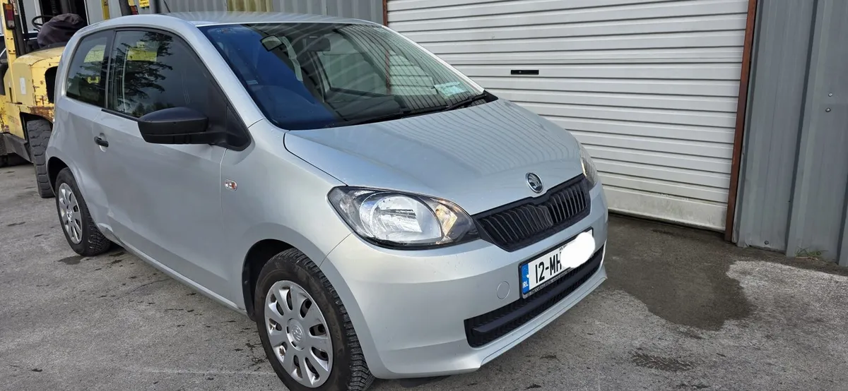 12 SKODA CITIGO - Image 1