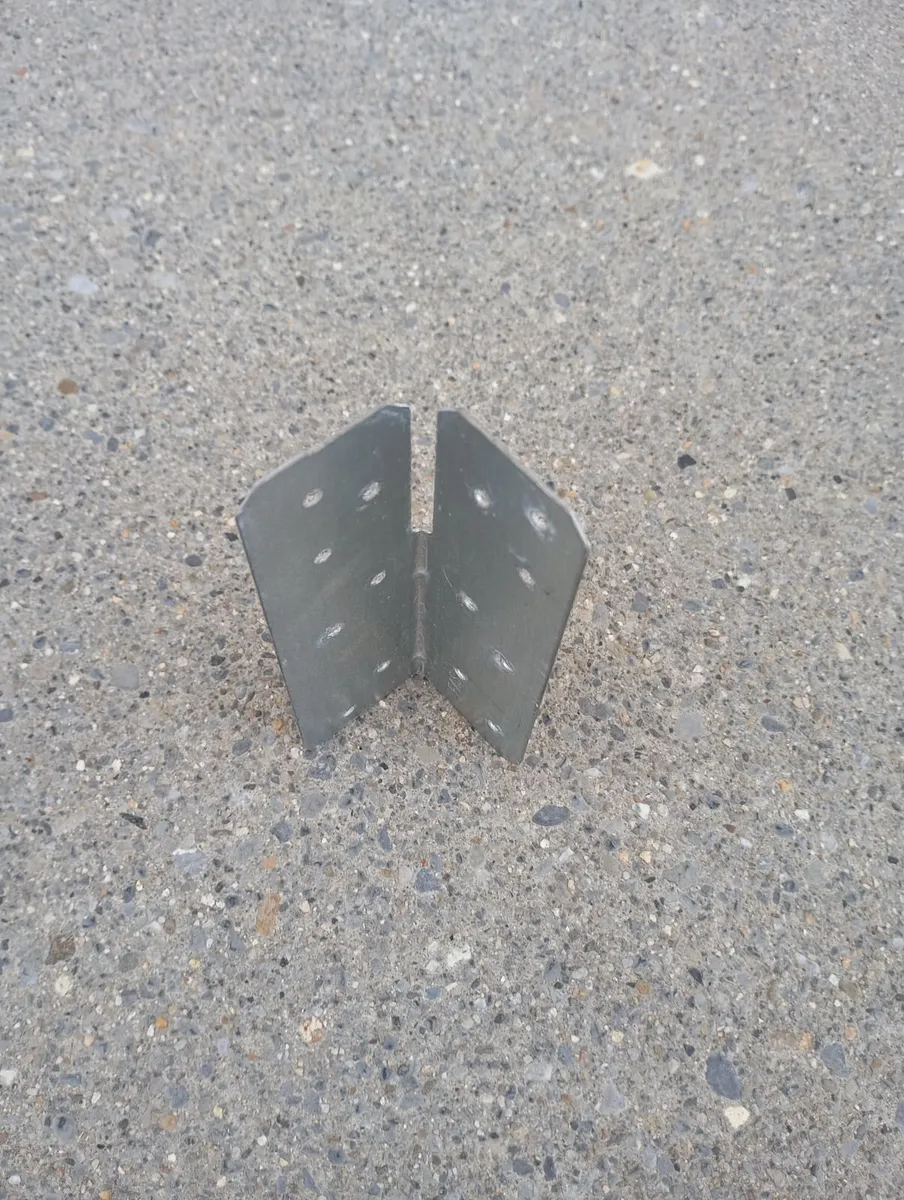 Metal Angle Brackets - Image 2
