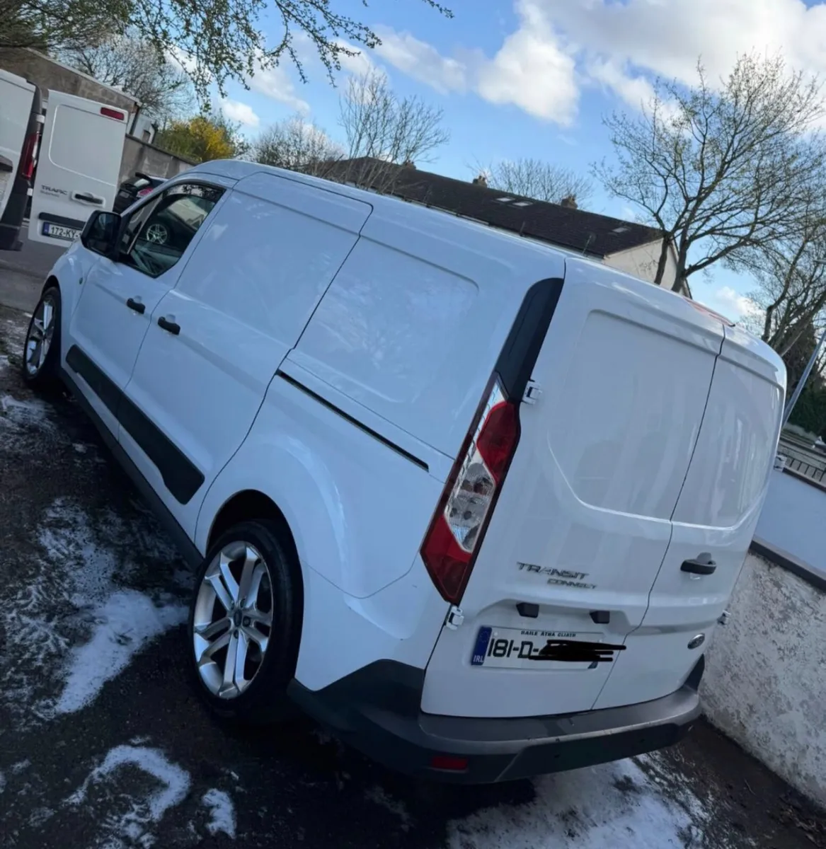 Ford transit connect 2018 LWB - Image 4