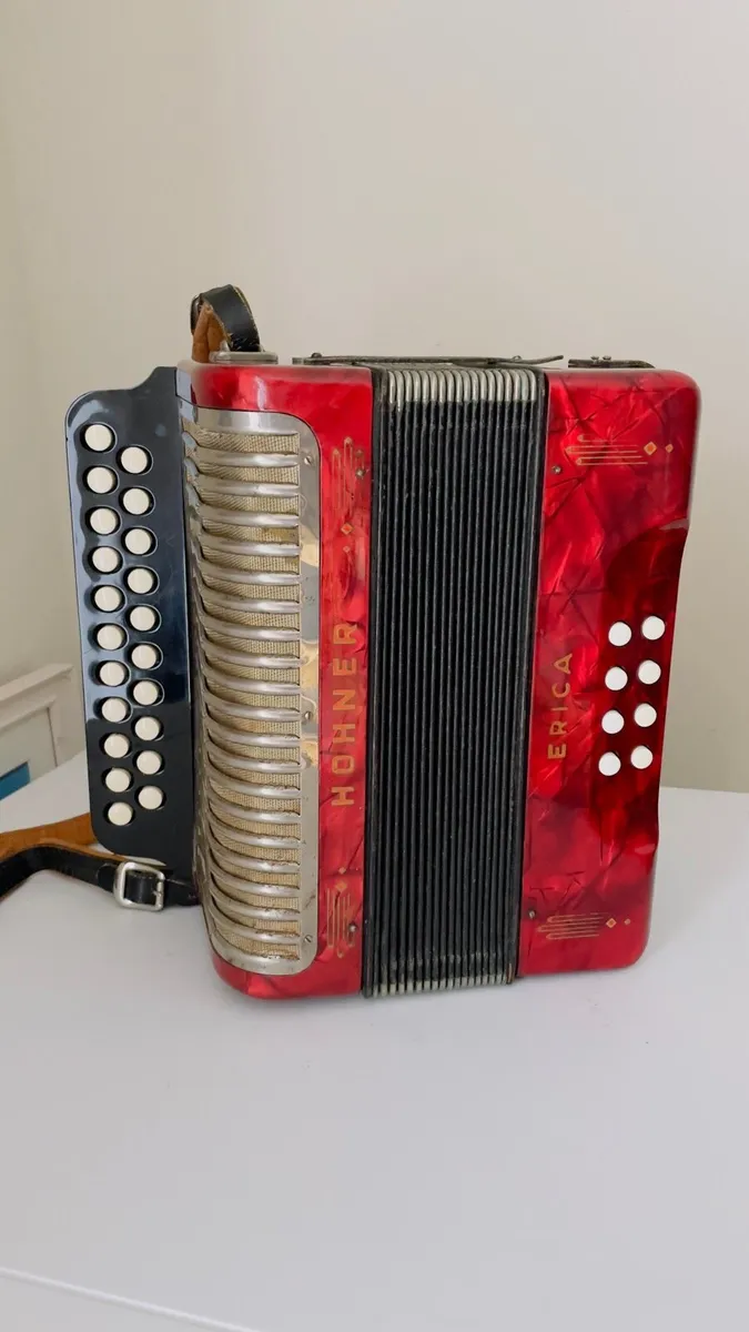 Hohner Accordion D/D# - Image 1