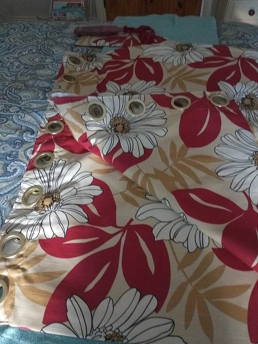 curtain - Image 3