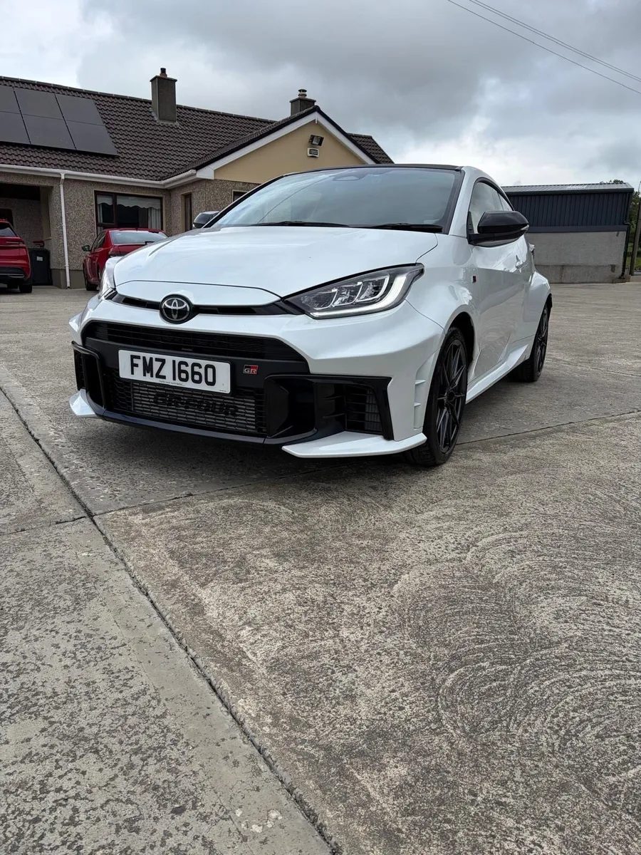 GR YARIS - Image 1