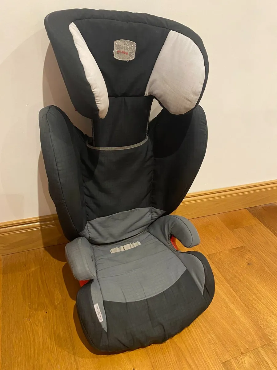 Car Seat - Image 2