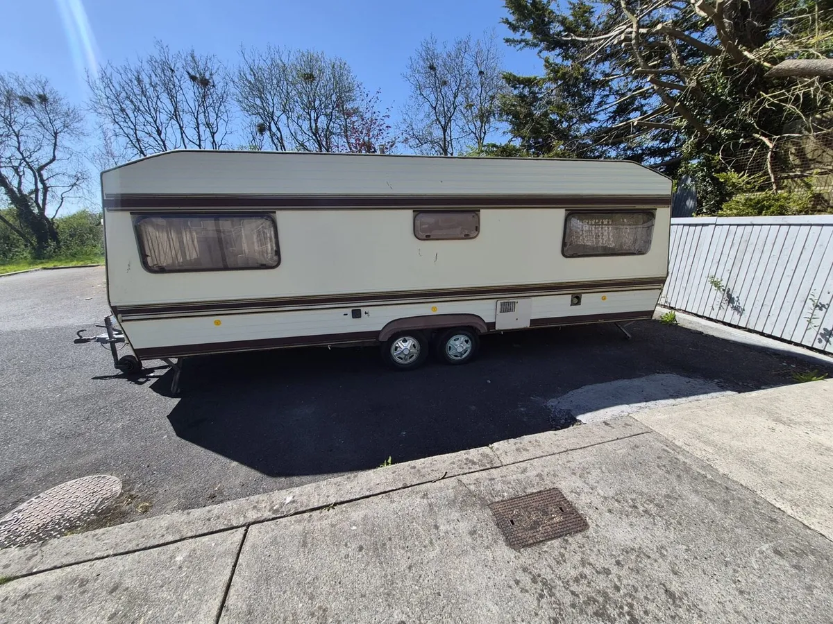 Vintage caravan - Image 4