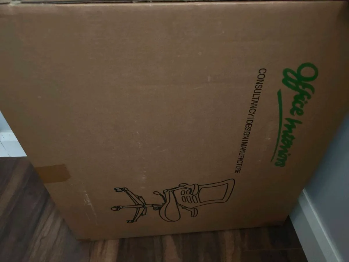Office chair - Image 2