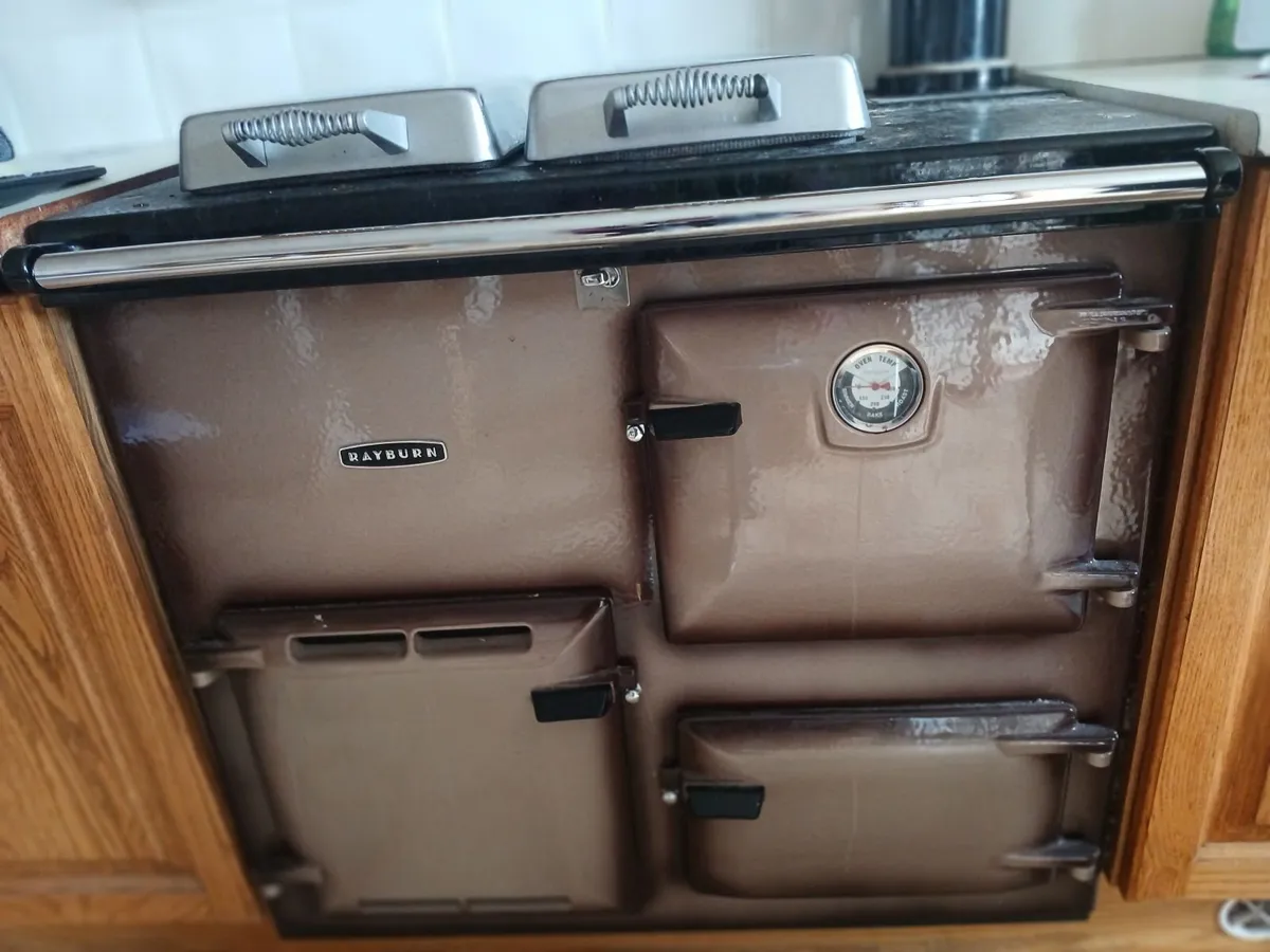 Rayburn Oil Cooker - Image 1