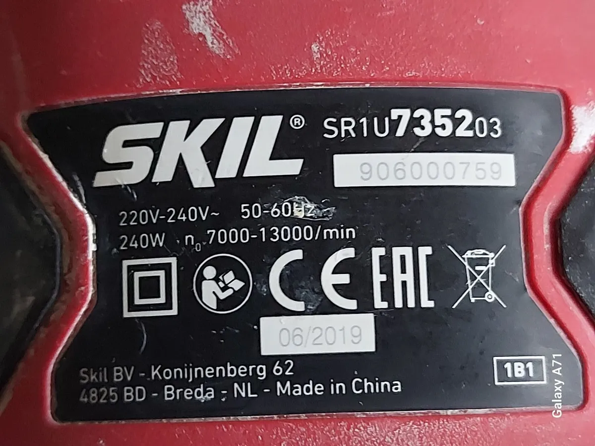 SKIL Sander, Model No. SR1U735203, working good - Image 2