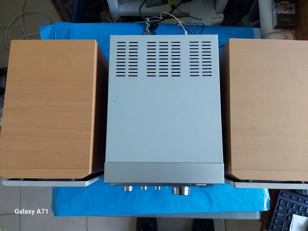 SONY Stereo Music System Model CMT-CP100, - Image 2