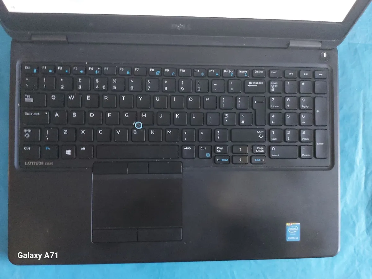 DELL Latitude E5550 Laptop, 4GB Ram, 500GB HDD, Wi - Image 4
