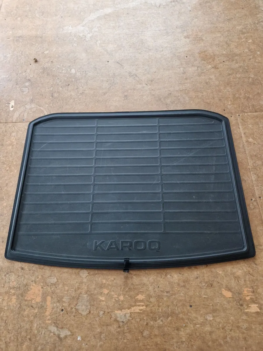 Skoda Karoq Rubber Mats and Boot Liner - Image 2