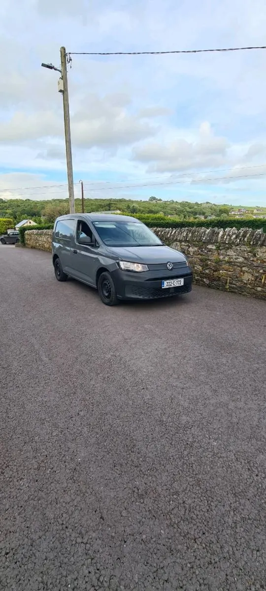 Volkswagen Caddy Cargo Auto - Image 3
