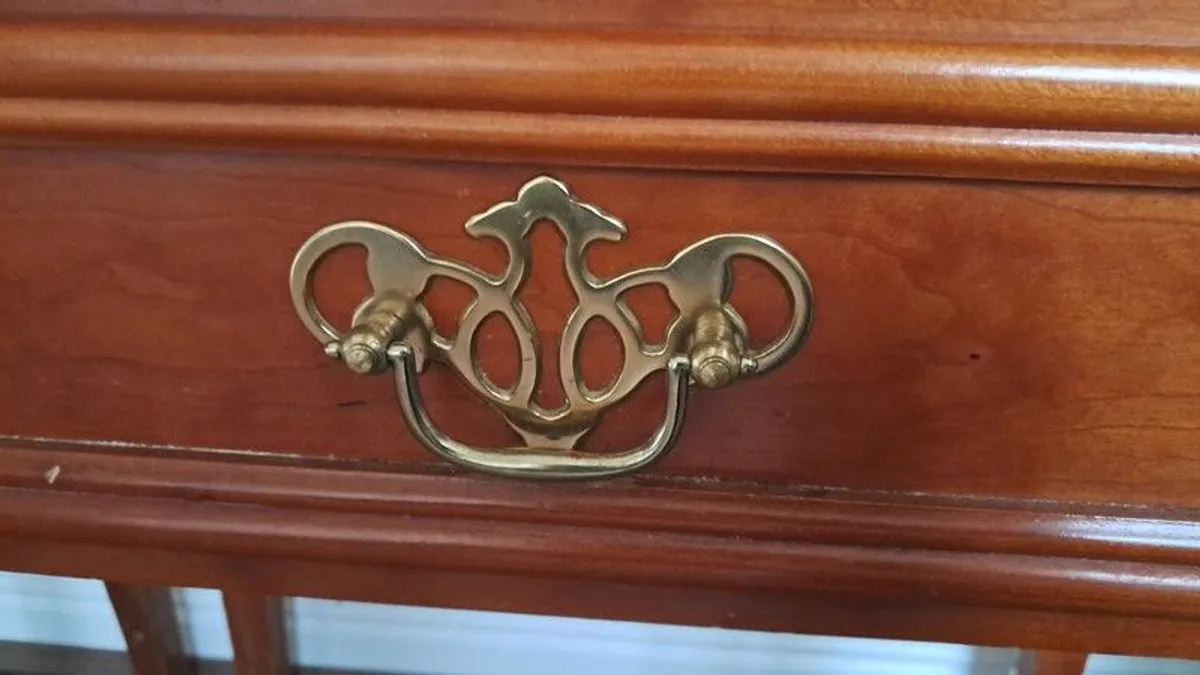 Pair of bedside lockers - Image 4