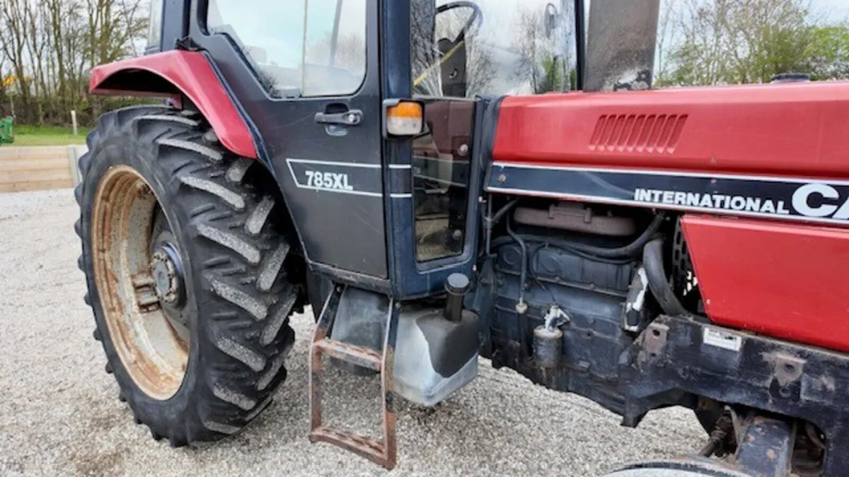 CASE 785 XL 2wd - Image 3