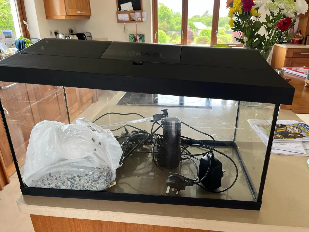 Aquael 75 Fish Tank - Image 2