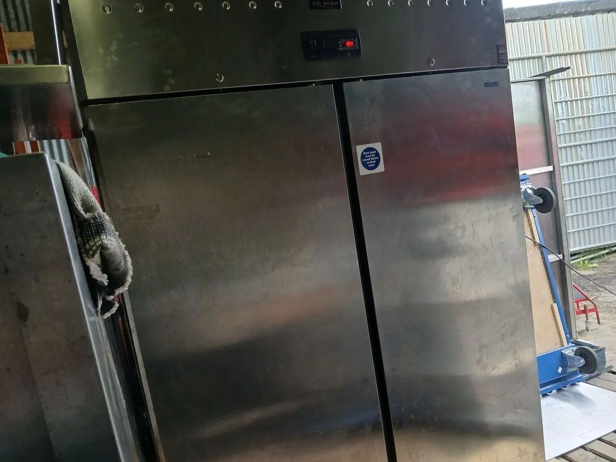 Commercial stainless steel  fridge chilled 👌 - Image 2