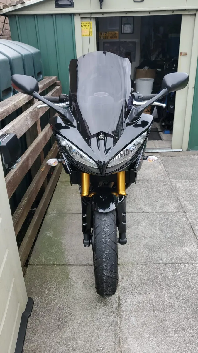 Yamaha FZ8 FAZER - Image 2