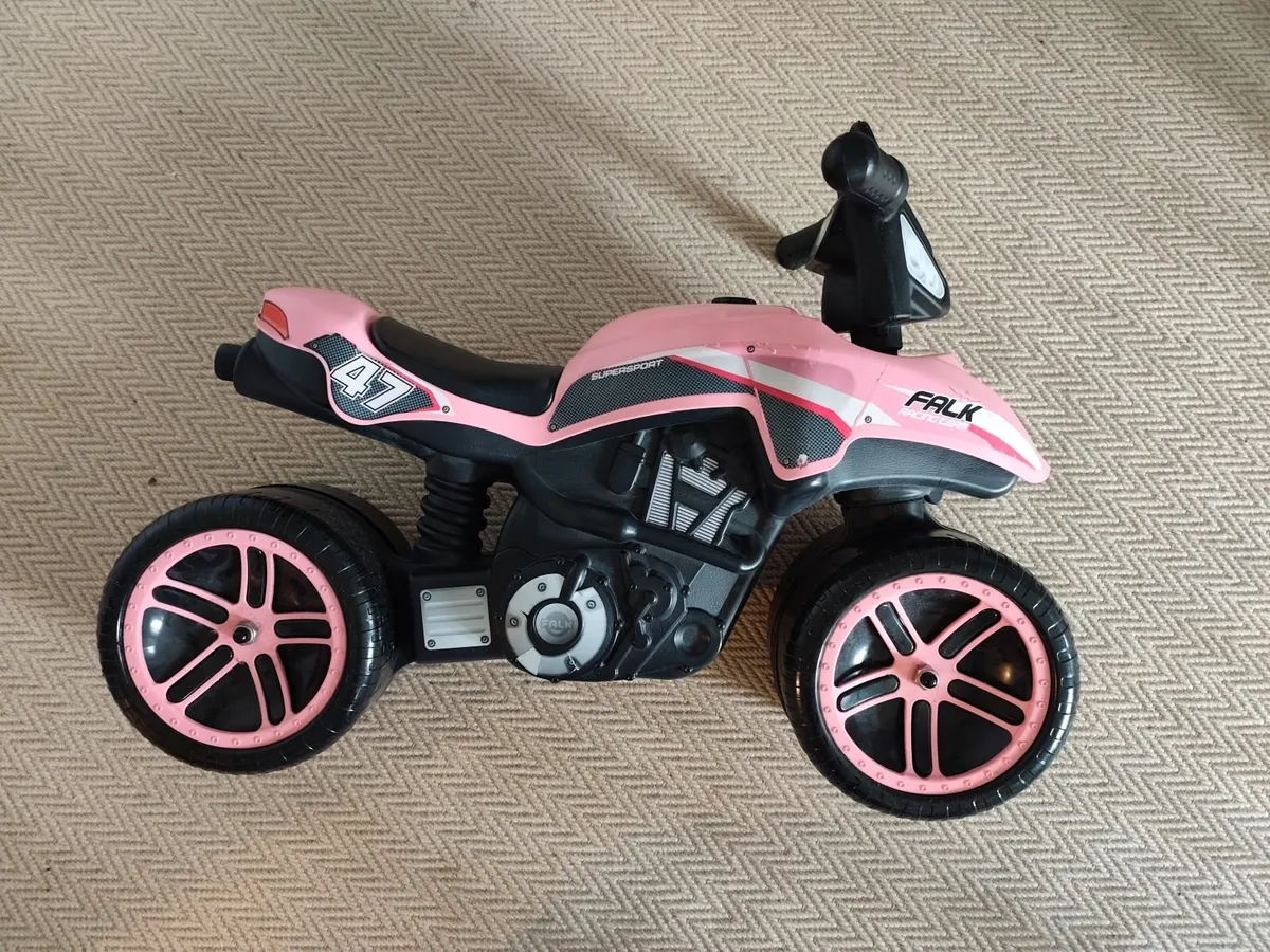 Kids ride on motorbike - Image 3