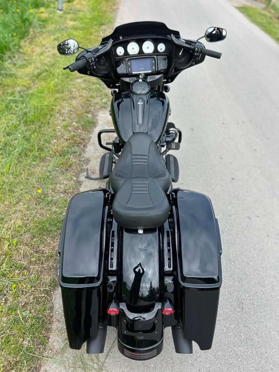 Harley  Davidson - Image 3