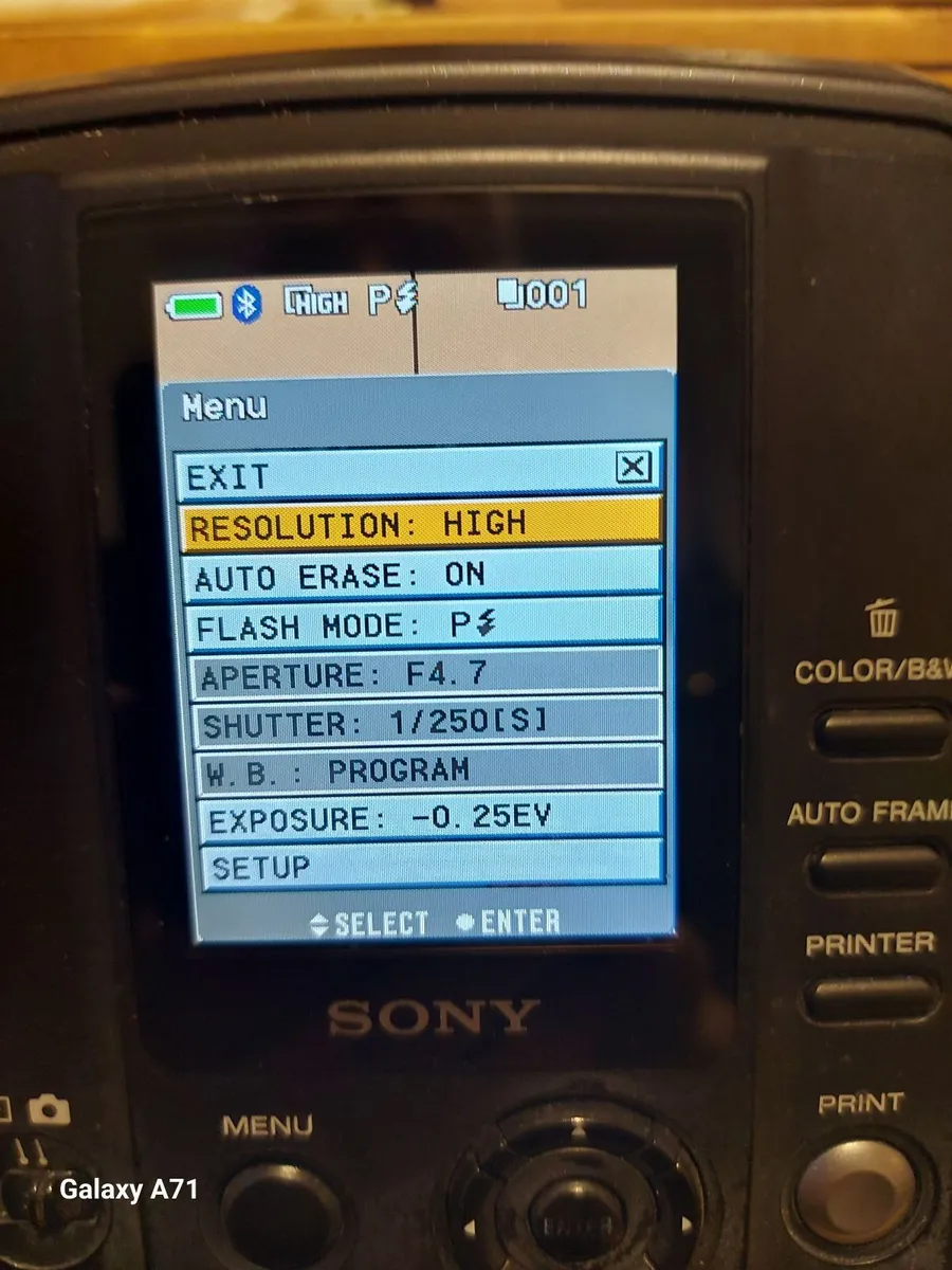 Sony Digital Still Camera Model DKC-C300X Bluetoot - Image 3