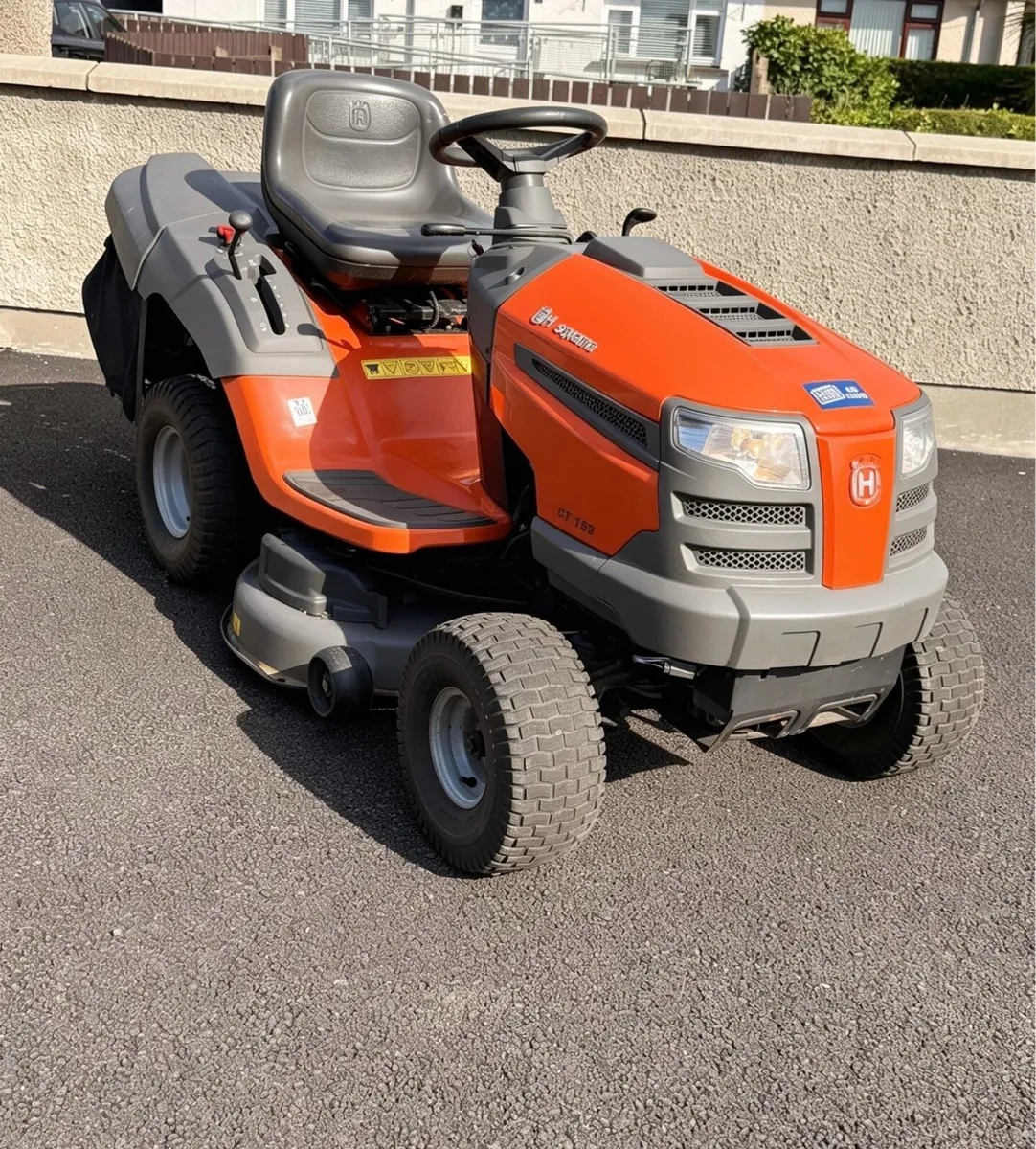 Husqvarna ride on lawnmower - Image 1