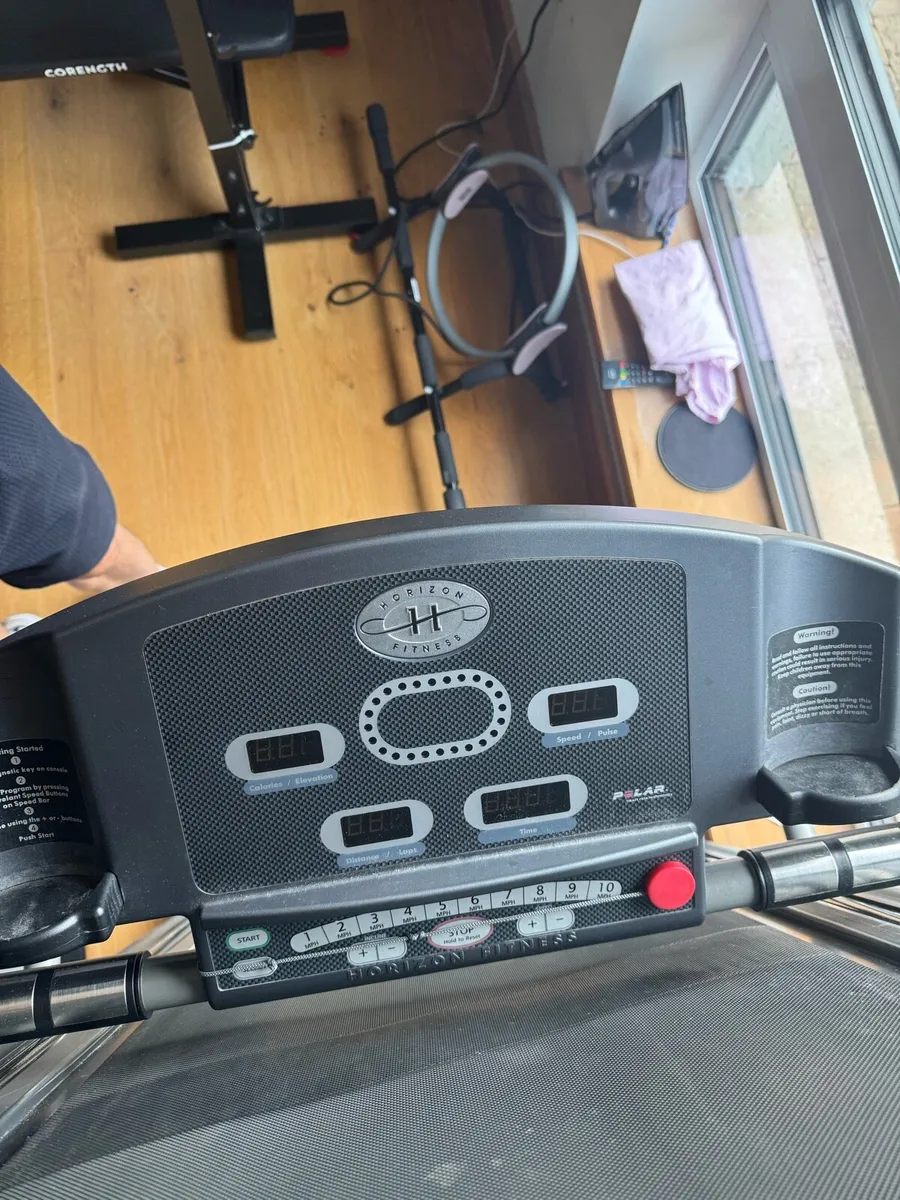 Technology cross-trainer and treadmill - Image 4