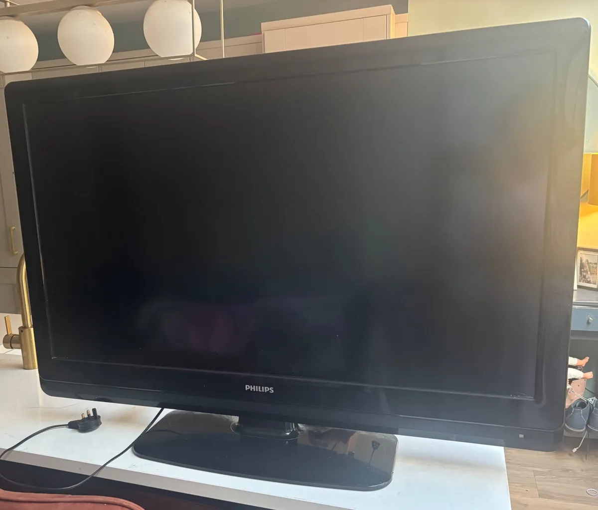 Philips Flatscreen TV- x2 HDMI - Image 2