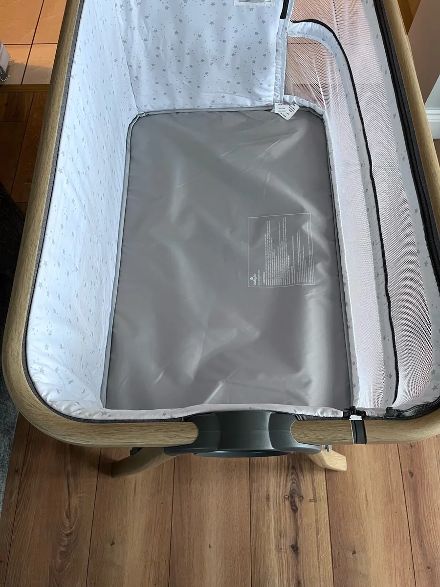 Babylo bedside crib - Image 1
