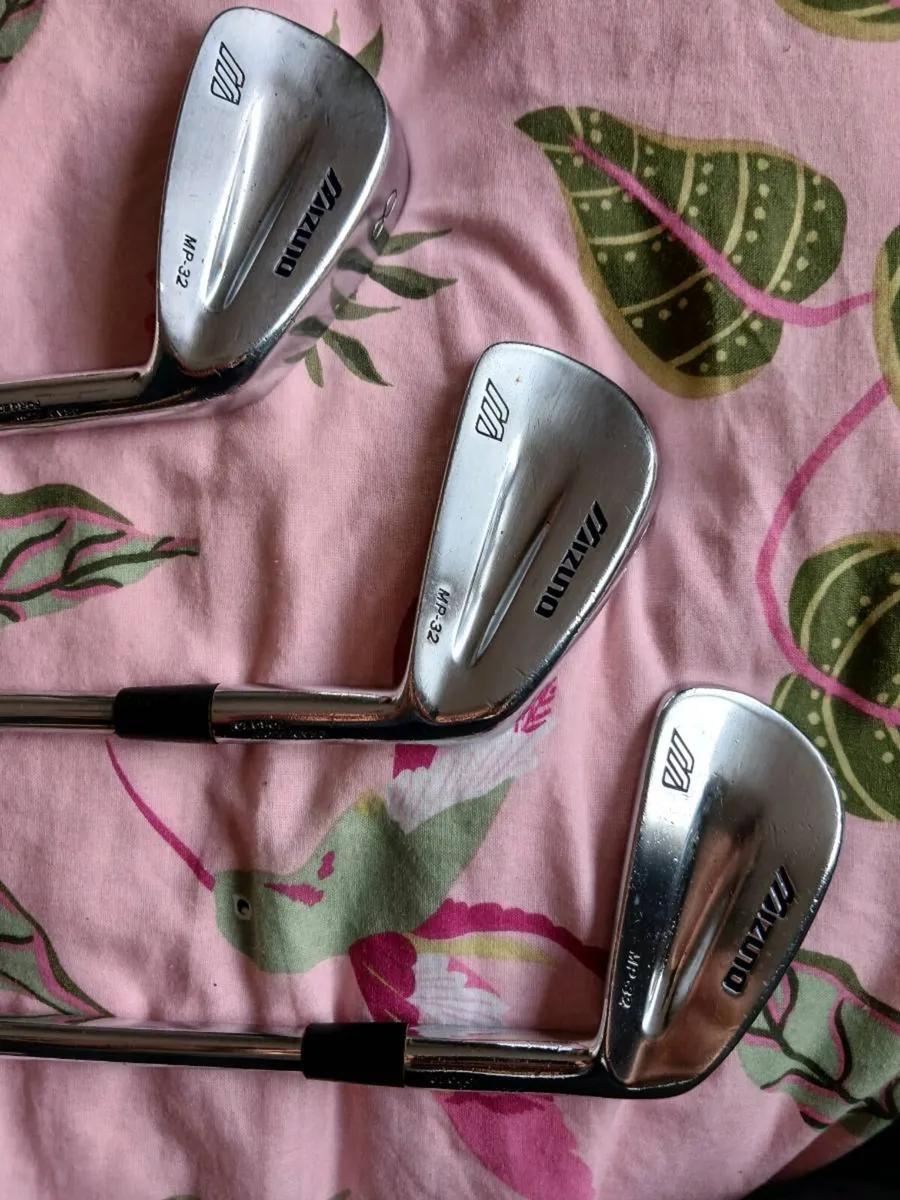 Mizuno irons - Image 1