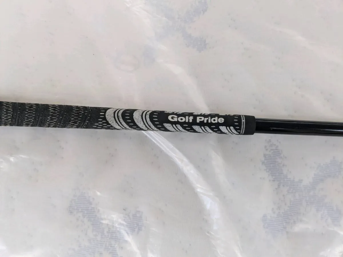 Driver Shaft - Image 1