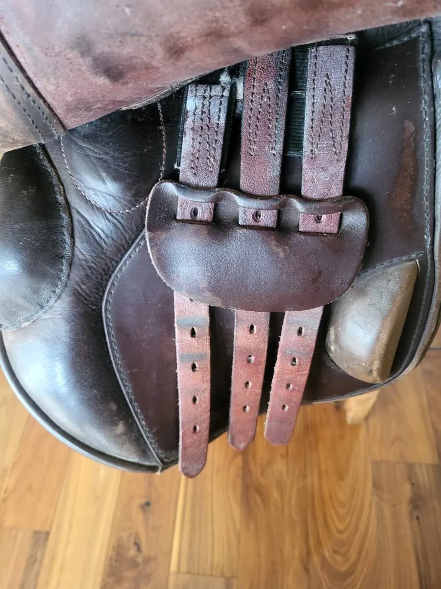 Berney Bros saddle - Image 1